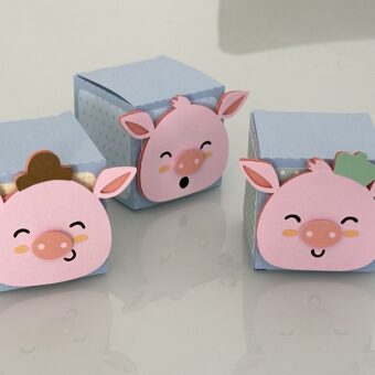 Caixa quadrada os três porquinhos_ PF